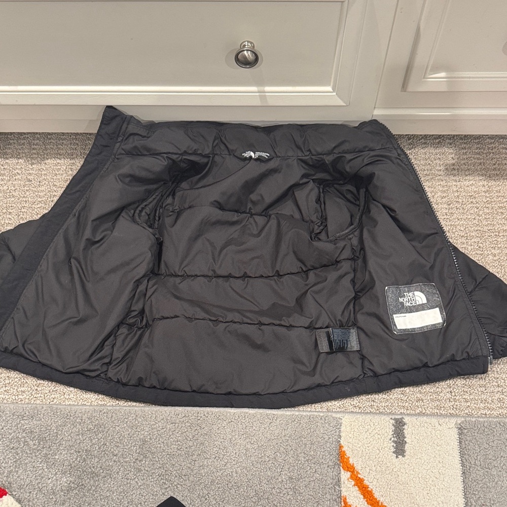 The North Face Kids Black Puffer Jacket 3T - Picture 4 of 5